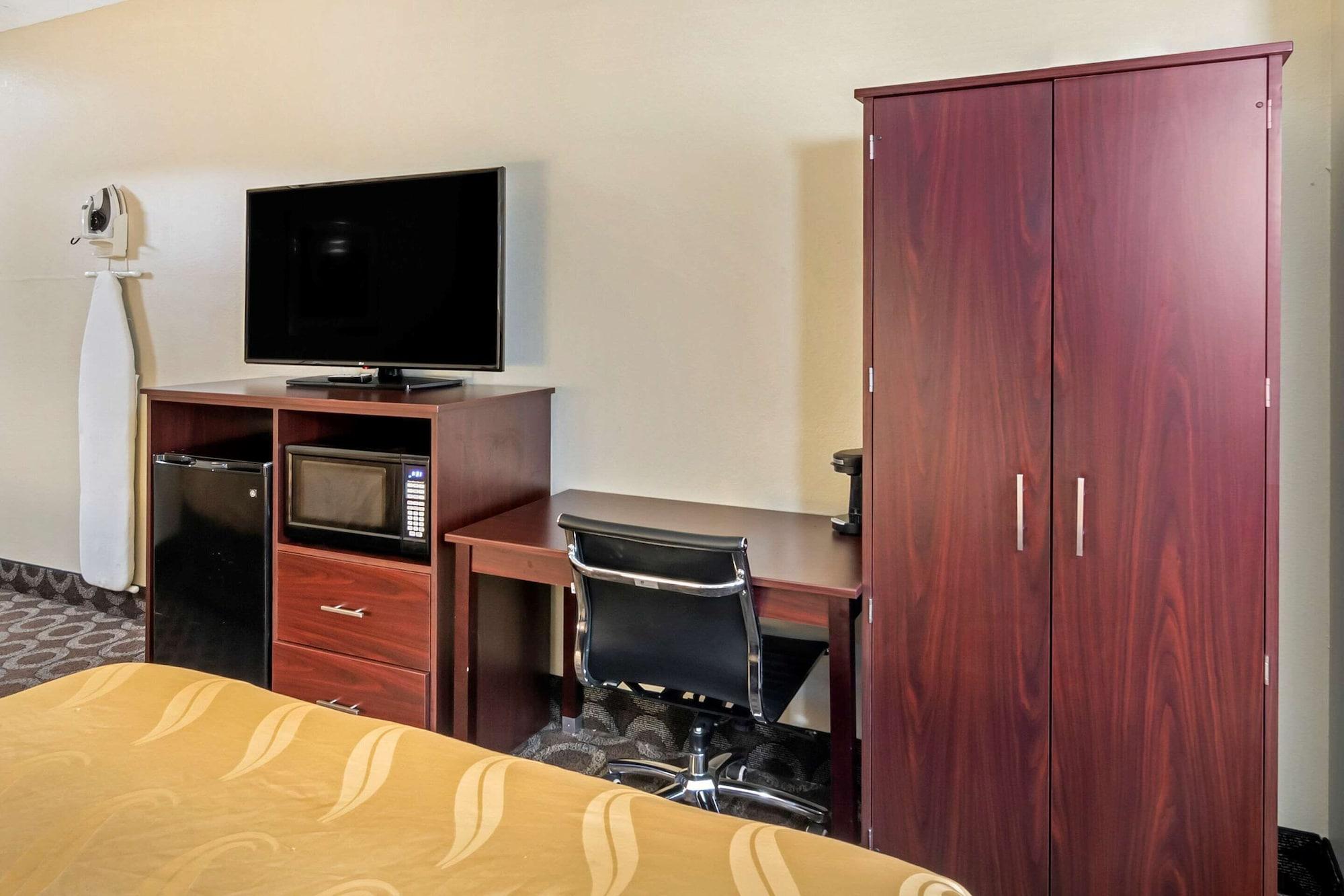 Quality Inn Overland Park Kansas City Экстерьер фото